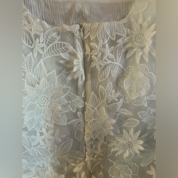 ZARA collection Elegant Floral Oyster White Lace Dress Large - Picture 8 of 8